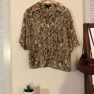 Women| silk lizard print button up blouse